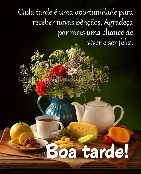 Cada tarde é uma oportunidade para receber novas bênçãos. Agradeça por mais uma chance de viver e ser feliz. Boa tarde!